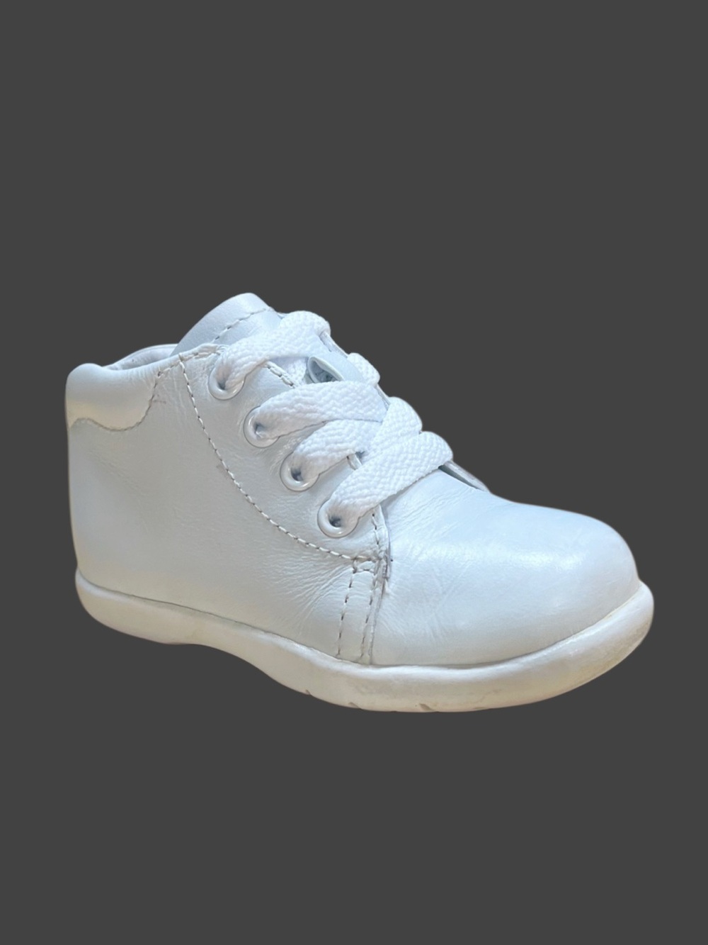 Stride Rite “Jamie” II White Leather Infant Walkers Sz 4